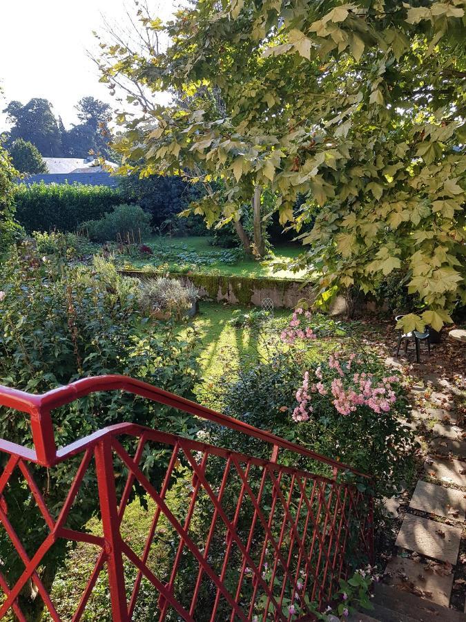 Le Bearn Sous Les Toits Bed and Breakfast Nay  Eksteriør billede